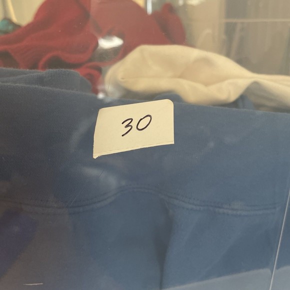 Vintage Women’s Purple Zip Cardigan Lambswool Size Large Charter Club - Picture 8 of 8